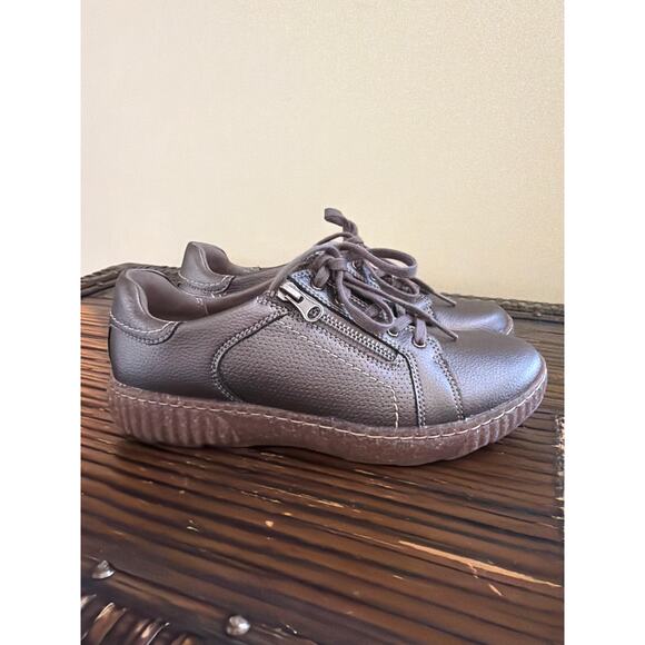 Clarks Collection Caroline Jenna Casual Comfort Shoes Women's 7.5 Sneakers - Picture 2 of 9